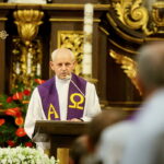 01.07.2017 Chmielnik. Pogrzeb księdza Jana Biernackiego. / Marzena Mąkosa / Radio Kielce