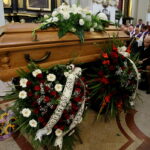 01.07.2017 Chmielnik. Pogrzeb księdza Jana Biernackiego. / Marzena Mąkosa / Radio Kielce