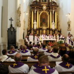 01.07.2017 Chmielnik. Pogrzeb księdza Jana Biernackiego. / Marzena Mąkosa / Radio Kielce