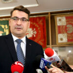 03.07.2017 Kielce. Wręczenie not identyfikacyjnych rodzinom odnalezionych. / Marzena Mąkosa / Radio Kielce