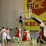 05.07.2017 Kielce. Towarzyski mecz koszykarski reprezentacji Polski i Węgier do lat 16. / Marzena Mąkosa / Radio Kielce