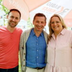 05.07.2017 Kielce. „Stacja: Wakacje” w ogrodach Radia Kielce. Nauczyciele zawodu fryzjerstwa - Anna Pasternak i Paweł Woźniak z ZDZ w Kielcach. / Marzena Mąkosa / Radio Kielce