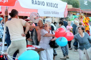 Chęciny. „Potańcówka z Radiem Kielce” (08.07.2017) / Marzena Mąkosa / Radio Kielce