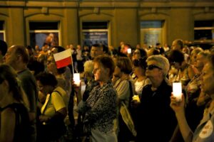 24.07.2017 Kielce. Manifestacja przed Sądem Okręgowym. / Marzena Mąkosa / Radio Kielce