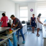 27.07.2017 Kielce. Klinika Chirurgii Ogólnej, Onkologicznej i Endokrynologicznej na Czarnowie po remoncie. / Marzena Mąkosa / Radio Kielce