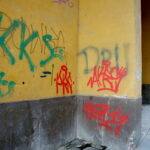 28.07.2017 Kielce. Wandale niszczą - miasto wydaje tysiące złotych na naprawy. / Marzena Mąkosa / Radio Kielce