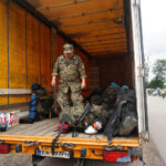 07.08.2017 Słomniki. Poranny apel Kadrówki. / Katarzyna Prędotka - Radio Kielce / Kadrówka przygotowuje się do wymarszu ze Słomnik w kierunku Miechowa.