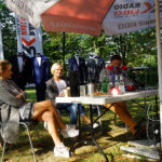 "Stacja: Wakacje" - męska moda ślubna. Na zdjęciu: Edyta Szczepanek, Agnieszka Hostyńska z Salonu Mody Męskiej "Jumla" z Kielc oraz Paweł Solarz / Robert Felczak - Radio Kielce / "Stacja: Wakacje" - męska moda ślubna. Na zdjęciu: Edyta Szczepanek, Agnieszka Hostyńska z Salonu Mody Męskiej "Jumla" z Kielc oraz Paweł Solarz