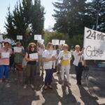 Polsko-Amerykańskie kliniki serca. Pikieta przed Urzędem Wojewódzkim. / Iwona Murawska - Radio Kielce / Pikieta przed Urzędem Wojewódzkim