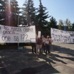 Polsko-Amerykańskie kliniki serca. Pikieta przed Urzędem Wojewódzkim. / Iwona Murawska - Radio Kielce / Pikieta przed Urzędem Wojewódzkim