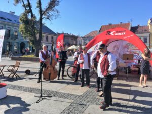 31.08.2017 - Kielce / Rynek - Ostatnia Stacja: Wakacje! / Bartosz Koziej / Kapela Sołtysa