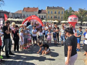 31.08.2017 - Kielce / Rynek - Ostatnia Stacja: Wakacje! / Bartosz Koziej / Wyścig w kapsle