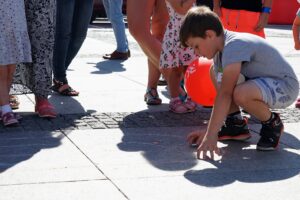 31.08.2017 - Kielce / Rynek - Ostatnia Stacja: Wakacje! / Bartosz Koziej / Wyścig w kapsle