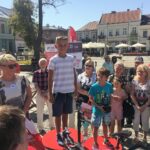 31.08.2017 - Kielce / Rynek - Ostatnia Stacja: Wakacje! / Bartosz Koziej / Wręczenie nagród za wyścig w kapsle