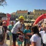 31.08.2017 - Kielce / Rynek - Ostatnia Stacja: Wakacje! / Bartosz Koziej / Wręczenie nagród za wyścig w kapsle