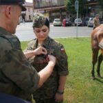 (07.08.2017) Kadrówka w Miechowie. Wręczenie odznaczeń. / Katarzyna Prędotka / (07.08.2017) Kadrówka w Miechowie. Wręczenie odznaczeń.