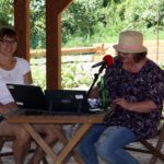 01.08.2017 Letni Raport Dnia. „Winnica Płochockich” / Grzegorz Jamka - Radio Kielce / Letni Raport Dnia. „Winnica Płochockich”. Barbara Płochocka i Ewa Okońska