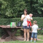 Grzegorz Jamka - Radio Kielce / Plenerowy Raport Dnia. "Raj przy Gościńcu" W Krajnie Pierwszym, w gminie Górno