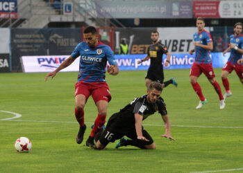 Mecz Piast Gliwice - Korona Kielce / Krzysztof Bujnowicz - Radio Kielce / Mecz Piast Gliwice - Korona Kielce