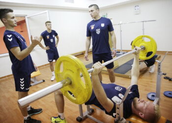 02.08.2017 Kielce. Kieleccy siatkarze rozpoczęli przygotowania do sezonu. / Jarosław Kubalski - Radio Kielce / Trening kieleckich siatkarzy.