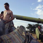 02.08.2017 Góry Pińczowskie. Pole państwa Ciszków. Zbiór pszenicy. / Jarosław Kubalski - Radio Kielce / Akcja żniwa.