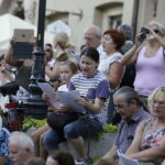 05.08.2017 Kraków. Uroczystości inaugurujące Marsz Szlakiem Pierwszej Kompanii Kadrowej. Lekcja śpiewania pieśni legionowych. / Jarosław Kubalski - Radio Kielce / Kraków. Uroczystości inaugurujące Marsz Szlakiem