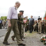 06.08.2017 Michałowice. Marsz Szlakiem I Kompanii Kadrowej. Uroczystości pod pomnikiem upamiętniającym  obalenie słupów granicznych państw zaborczych. / Jarosław Kubalski - Radio Kielce / Marsz Szlakiem Pierwszej Kompanii Kadrowej wyruszył z Krakowa do Kielc