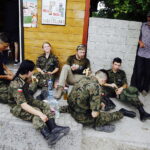 06.08.2017 Zaborze. Marsz Szlakiem Pierwszej Kompanii Kadrowej. / Jarosław Kubalski - Radio Kielce / Kadrówka na trasie do Słomnik