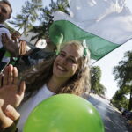 08.08.2017 Kielce. Piesza pielgrzymka diecezji kieleckiej na Jasną Górę wkracza do Kielc. / Jarosław Kubalski - Radio Kielce / Pielgrzymka wkracza do Kielc.