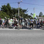 08.08.2017 Kielce. Piesza pielgrzymka diecezji kieleckiej na Jasną Górę wkracza do Kielc. / Jarosław Kubalski - Radio Kielce / Pielgrzymka wkracza do Kielc.