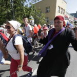 08.08.2017 Kielce. Piesza pielgrzymka diecezji kieleckiej na Jasną Górę wkracza do Kielc. / Jarosław Kubalski - Radio Kielce / Pielgrzymka wkracza do Kielc.