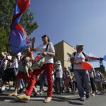 08.08.2017 Kielce. Piesza pielgrzymka diecezji kieleckiej na Jasną Górę wkracza do Kielc. / Jarosław Kubalski - Radio Kielce / Pielgrzymka wkracza do Kielc.