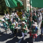 08.08.2017 Kielce. Piesza pielgrzymka diecezji kieleckiej na Jasną Górę wkracza do Kielc. / Jarosław Kubalski - Radio Kielce / Pielgrzymka wkracza do Kielc.