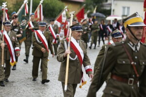 13.08.2017 Daleszyce. Uroczystości z okazji 73. rocznicy wymarszu I Batalionu 4 Pułku Piechoty Legionów Armii Krajowej na pomoc walczącej Warszawie. / Jarosław Kubalski / Radio Kielce