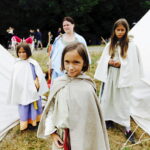 13.08.2017 Nowa Słupia. Dymarki w Centrum Kulturowo- Archeologicznym. / Jarosław Kubalski - Radio Kielce / Dymarki w Nowej Słupi