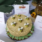 13.08.2017 Widełki. Festyn Biesiada Miodowa. Miodowe przysmaki. / Jarosław Kubalski - Radio Kielce / Biesiada Miodowa w Widełkach