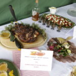 13.08.2017 Widełki. Festyn Biesiada Miodowa. Miodowe przysmaki. / Jarosław Kubalski - Radio Kielce / Biesiada Miodowa w Widełkach