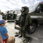 15.08.2017 Kielce. Pojazdy wystawione przez żołnierzy na placu Wolności / Jarosław Kubalski - Radio Kielce / Kielce. Pojazdy wystawione przez żołnierzy na placu Wolności