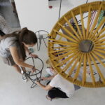 Kielce. Ambasada Dizajnu. Warsztaty „Spaghetti meble” / Jarosław Kubalski - Radio Kielce / Kielce. Ambasada Dizajnu. Warsztaty „Spaghetti meble”