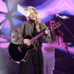 19.08.2017 Kielce. Koncert Gwiazdy Letniego Nieba w amfiteatrze na Kadzielni. Katarzyna Popowska. / Jarosław Kubalski  /  Radio Kielce / Kielce. Koncert Gwiazdy Letniego Nieba