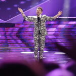 19.08.2017 Kielce. Koncert Gwiazdy Letniego Nieba w amfiteatrze na Kadzielni. Łukasz Zagrobelny. / Jarosław Kubalski  /  Radio Kielce / Kielce. Koncert Gwiazdy Letniego Nieba