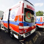 24.08.2017 Kielce. 12 nowych karetek dla Świętokrzyskie Centrum Ratownictwa Medycznego i Transportu Sanitarnego. / Jarosław Kubalski  /  Radio Kielce / Nowe karetki dla Świętokrzyskie Centrum Ratownictwa Medycznego i Transportu Sanitarnego.