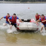 Chańcza koło Rakowa. Otwarte Mistrzostwa Grup Szybkiego Reagowania na Wodzie (26.08.2017) / Jarosław Kubalski - Radio Kielce / Chańcza koło Rakowa. Otwarte Mistrzostwa Grup Szybkiego Reagowania na Wodzie