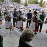 26.08.2017 Skarżysko - Kamienna. Potańcówka z Radiem Kielce. 26.08.2017 Skarżysko - Kamienna. Potańcówka z Radiem Kielce. Zespół Pieśni i Tańca Małogoszcz. / Jarosław Kubalski  /  Radio Kielce / Skarżysko - Kamienna. Potańcówka z Radiem Kielce