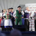 26.08.2017 Skarżysko - Kamienna. Potańcówka z Radiem Kielce. Zespół Pieśni i Tańca Małogoszcz. / Jarosław Kubalski  /  Radio Kielce / Skarżysko - Kamienna. Potańcówka z Radiem Kielce