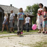 27.08.2017 Tokarnia. „Niedziela ze świętym Franciszkiem” w Parku Etnograficznym. / Jarosław Kubalski  /  Radio Kielce / „Niedziela ze świętym Franciszkiem” w Tokarni.