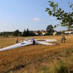 Masłów. Wypadek szybowca (17.08.2017) / Robert Felczak - Radio Kielce / 17.08.2017. Masłów. Wypadek szybowca na lotnisku