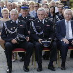 28.08.2017 Piekoszów. 95 lecie OSP. Przewodniczący świętokrzyskich OSP Mirosław Pawlak, wicewojewoda Andrzej Bętkowski i  poseł Krzysztof Lipiec. / Jarosław Kubalski  /  Radio Kielce / Piekoszów. 95 lecie OSP.