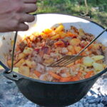 30.08.2017 Małogoszcz. Raport Dnia. Izba Regionalna w Gościnie u Chłopa Świętokrzyskiego – Ostoja Dworska / Krzysztof Bujnowicz - Radio Kielce / Izba Regionalna w Gościnie u Chłopa Świętokrzyskiego – Ostoja Dworska