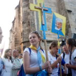 06.08.2017 Wiślica. Pielgrzymi wyruszyli z Wiślicy. / Kamil Włosowicz / Piesza pielgrzymka pod hasłem „Idźcie i głoście. Z Maryją niesiemy światu Chrystusa” wyruszyła z Wiślicy